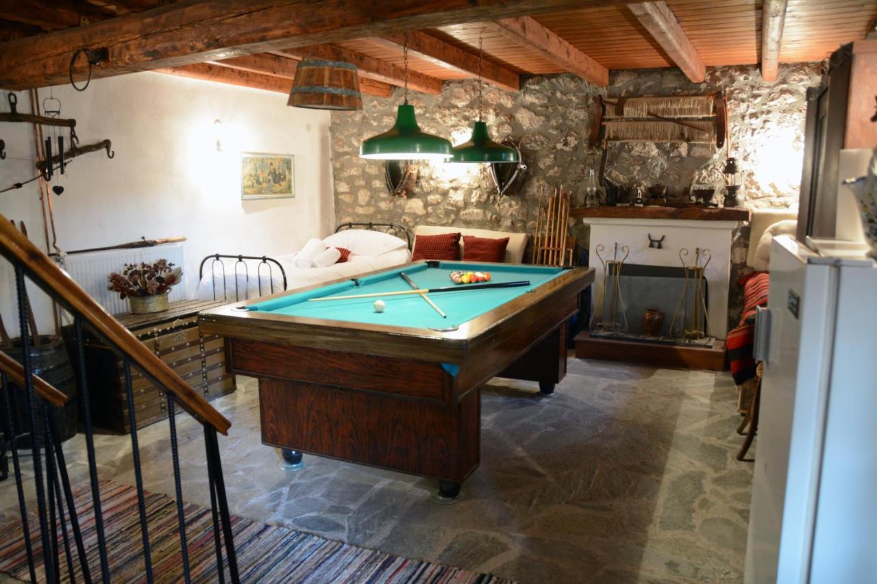 Giorgos' & Noula'S Cottage In Desfina Village- Near Delphi ภายนอก รูปภาพ